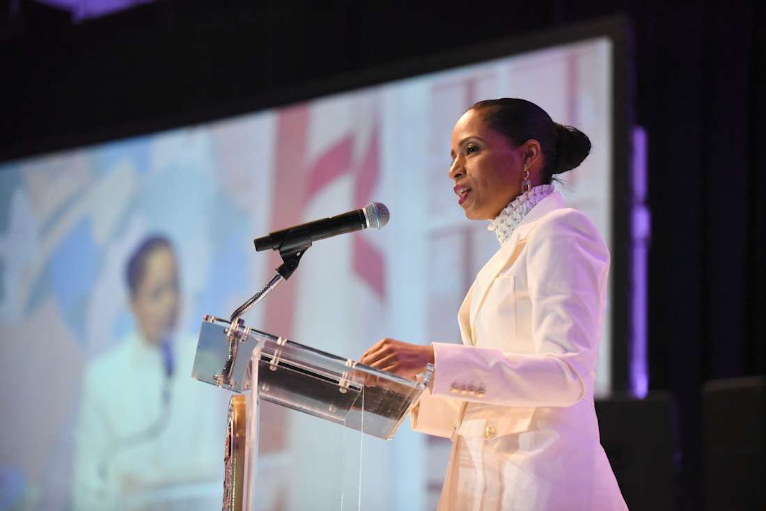 参议员 Angela Alsobrooks (D-MD) 共同领导了稳定币收益妥协方案的谈判，并且是法案文本谈判中最活跃的民主党人。她是最有可能在审议中投赞成票的民主党人。(图片来源: Maryland GovPics) 