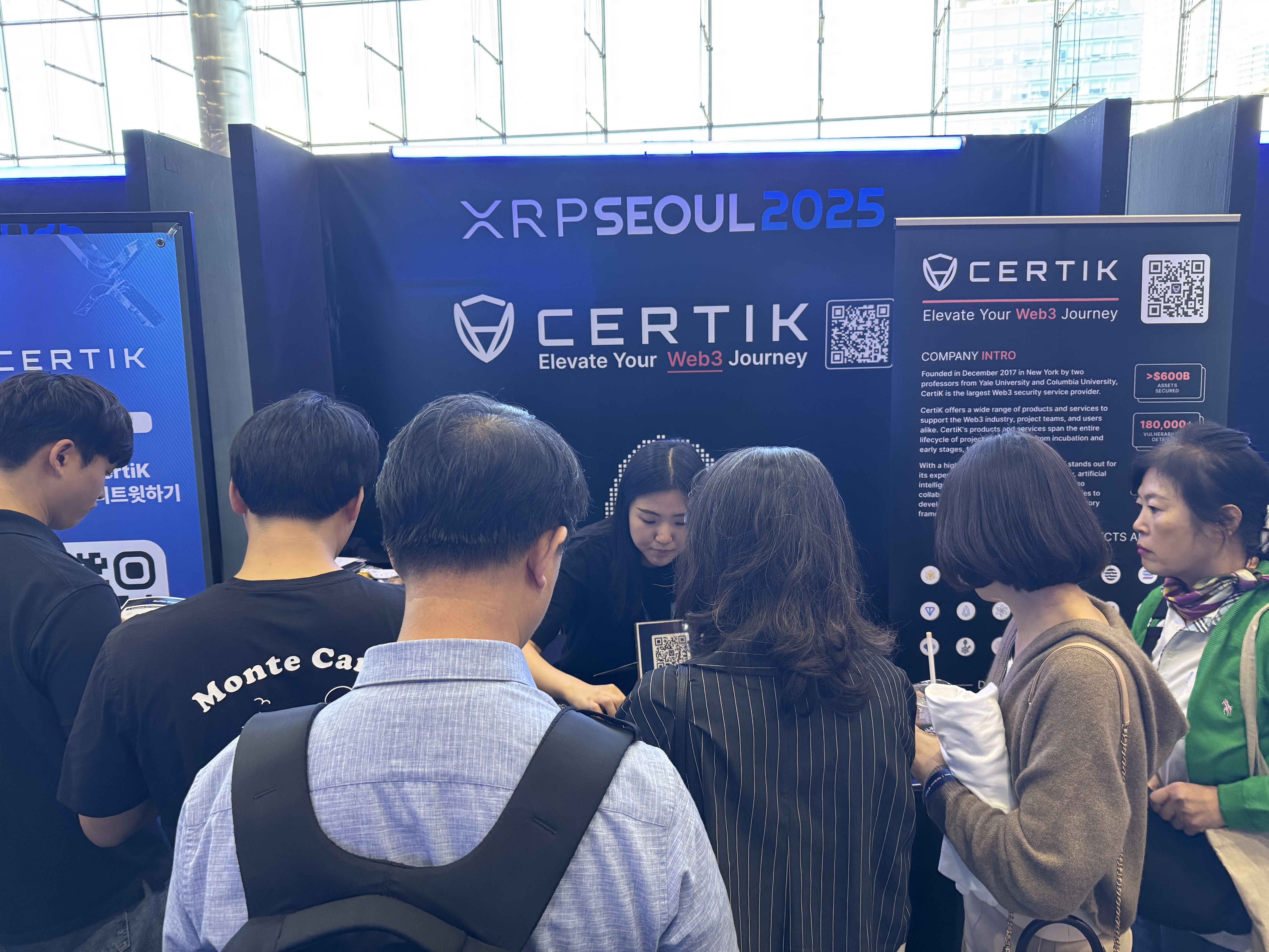 2 - booth2.jpg